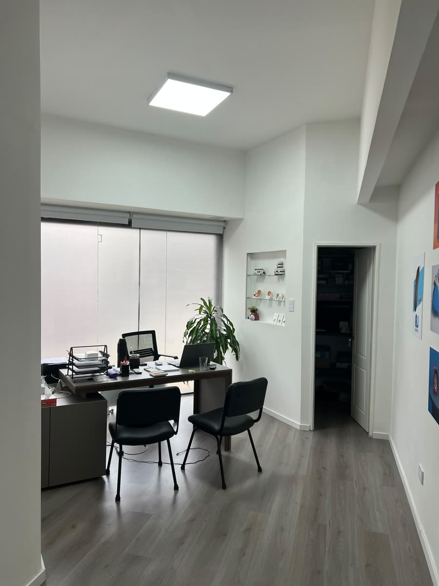 Consultorio de Oír-te con equipamiento